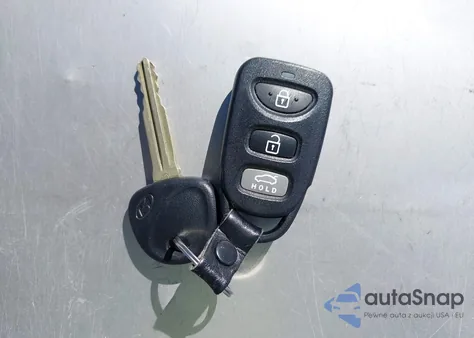 2017 Hyundai Elantra Se from USA, damaged, VIN KMHD84LF8HU180104